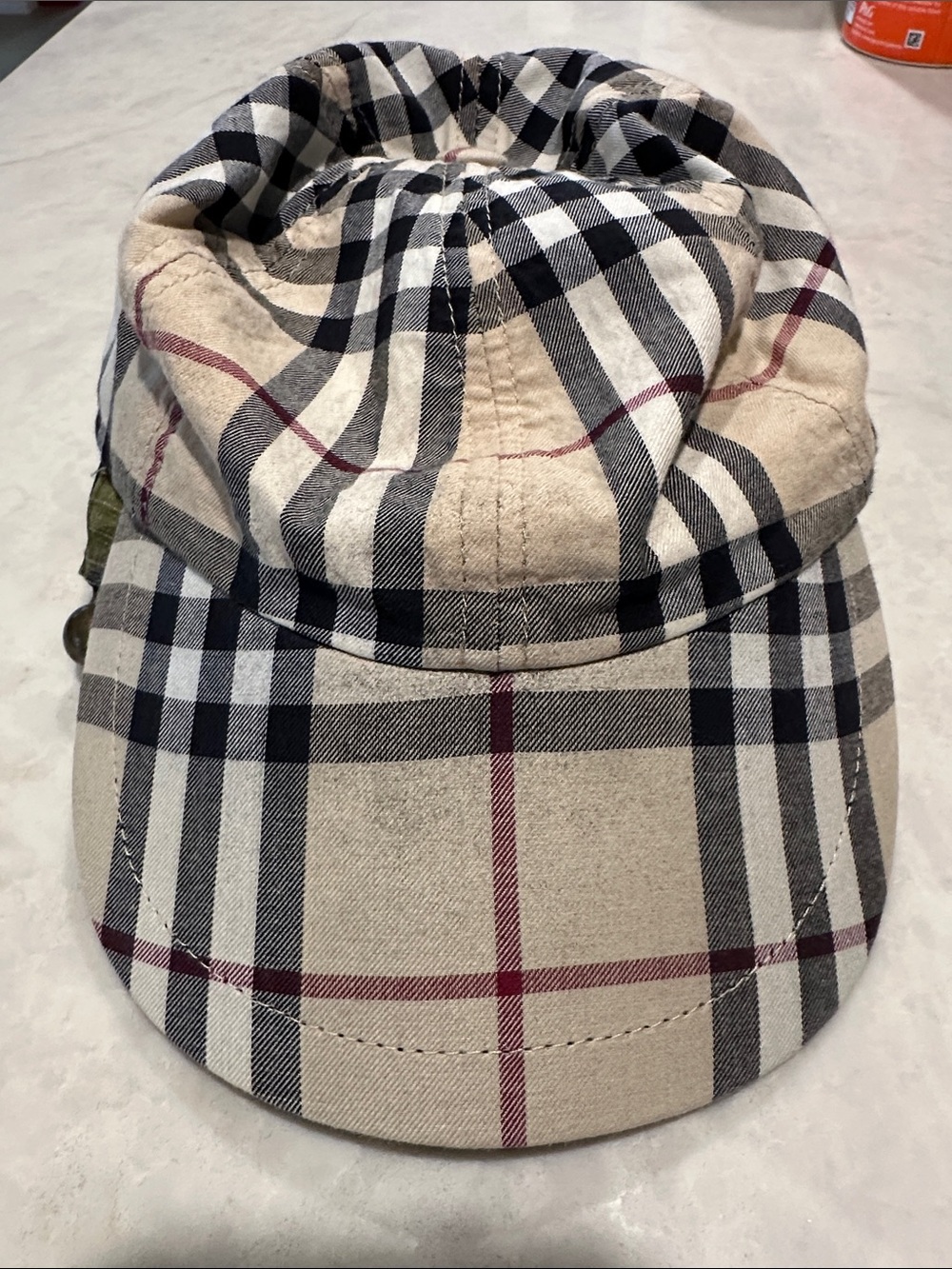 Burberry Cap in Beige and Black/OS FITS all
